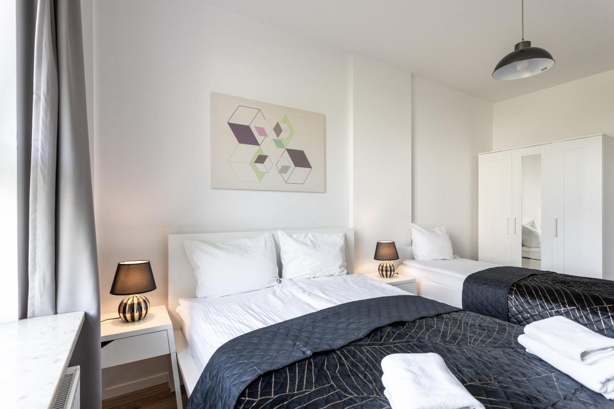 Urban Chic - Pereca - Rondo Onz - Luxury Warsaw Stays - 14 People Екстериор снимка