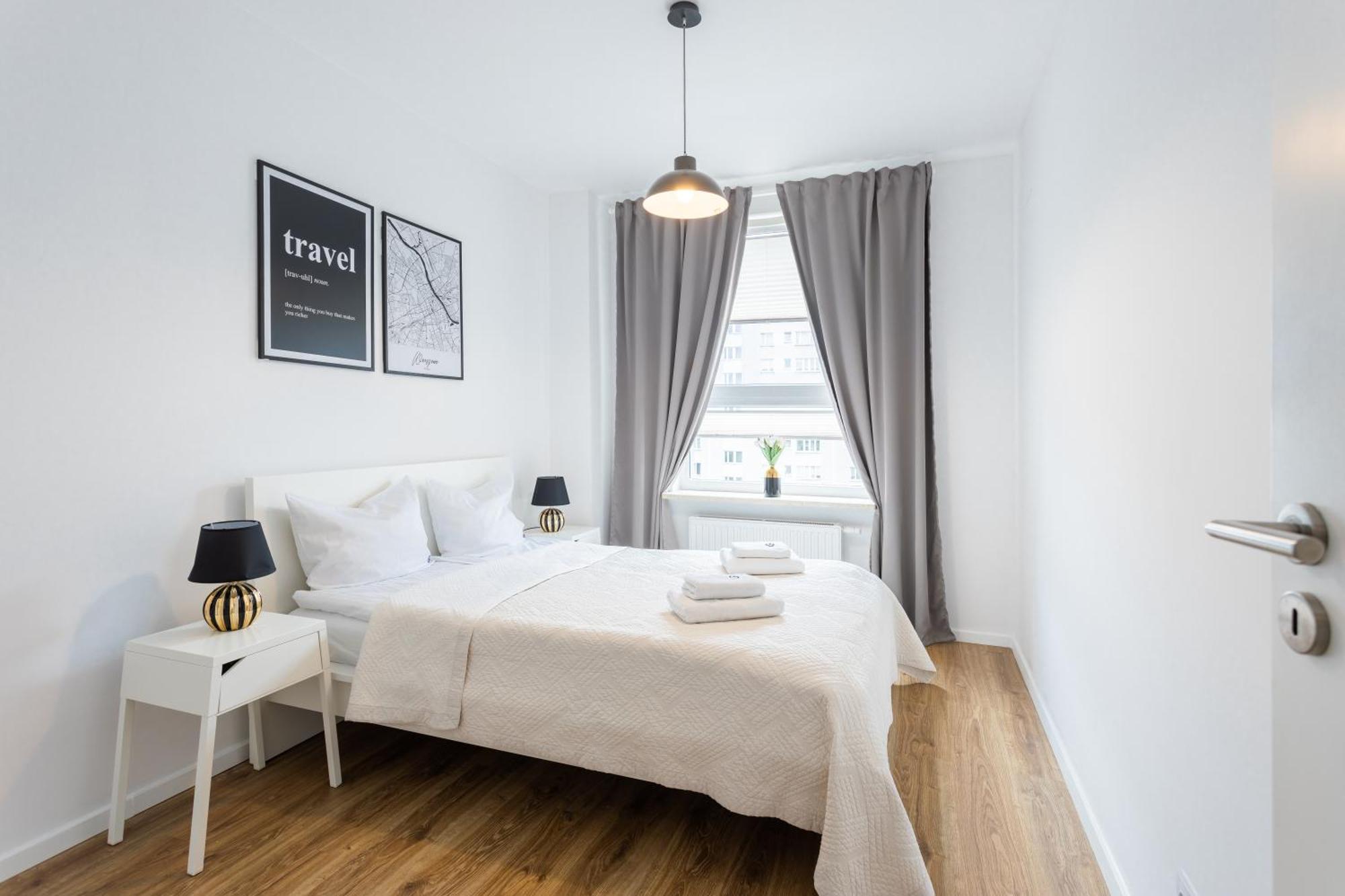 Urban Chic - Pereca - Rondo Onz - Luxury Warsaw Stays - 14 People Екстериор снимка